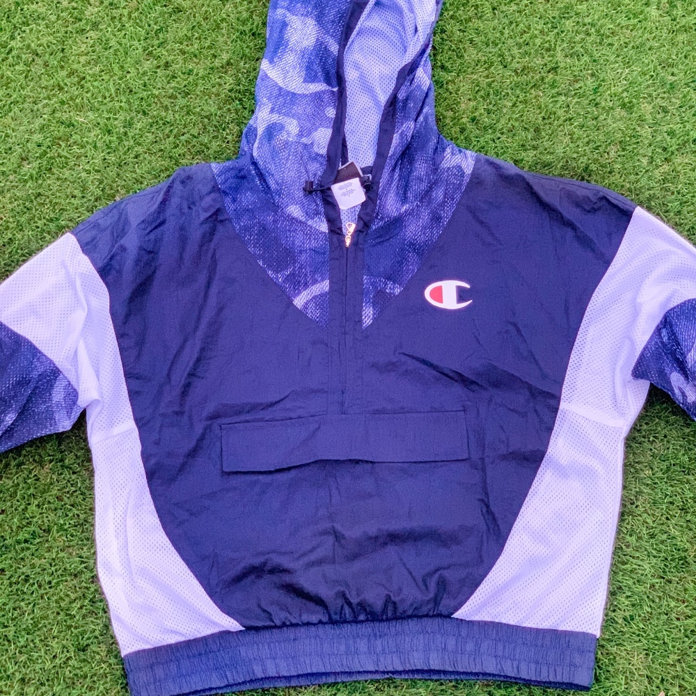 Champion Windbreaker Blue and White New With Tags